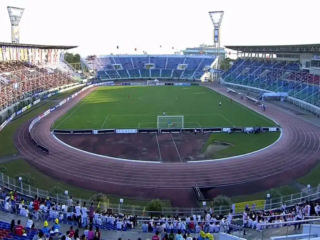 Thuwunna Stadium (Yangon)