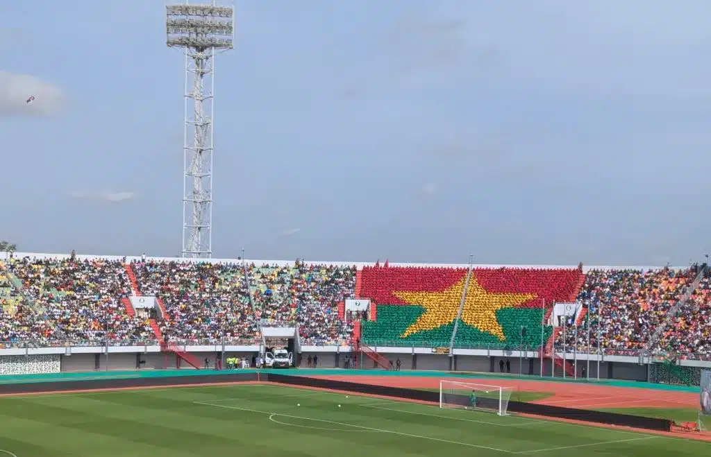استاد 4 أغسطس (Stade du 4-Août — واغادوغو)،